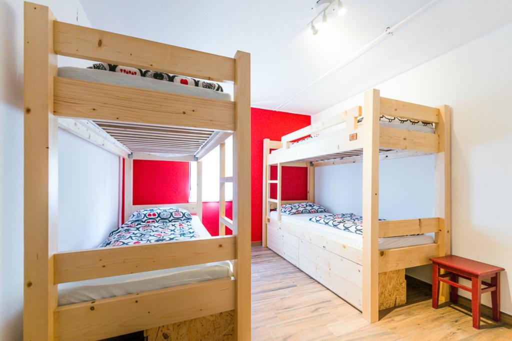 Bed in 6-Bed Mixed Dormitory Room
